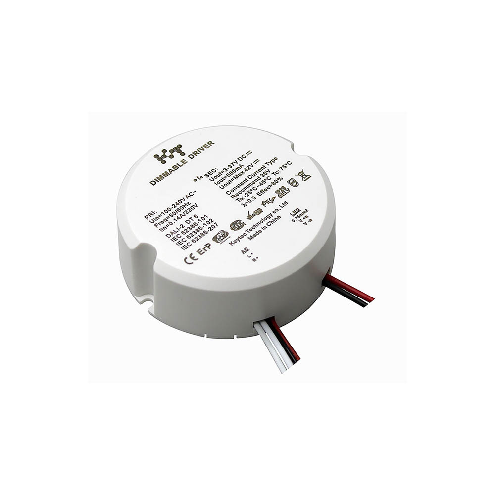 Driver variable pour Tipa 8W CCT